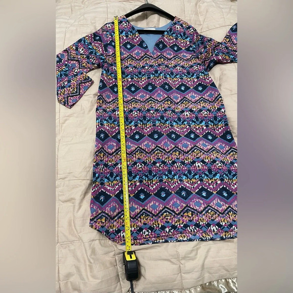 EVERLY-Notch V-Neck Shift Dress Purple Tile Print-Sz.M - Picture 8 of 14